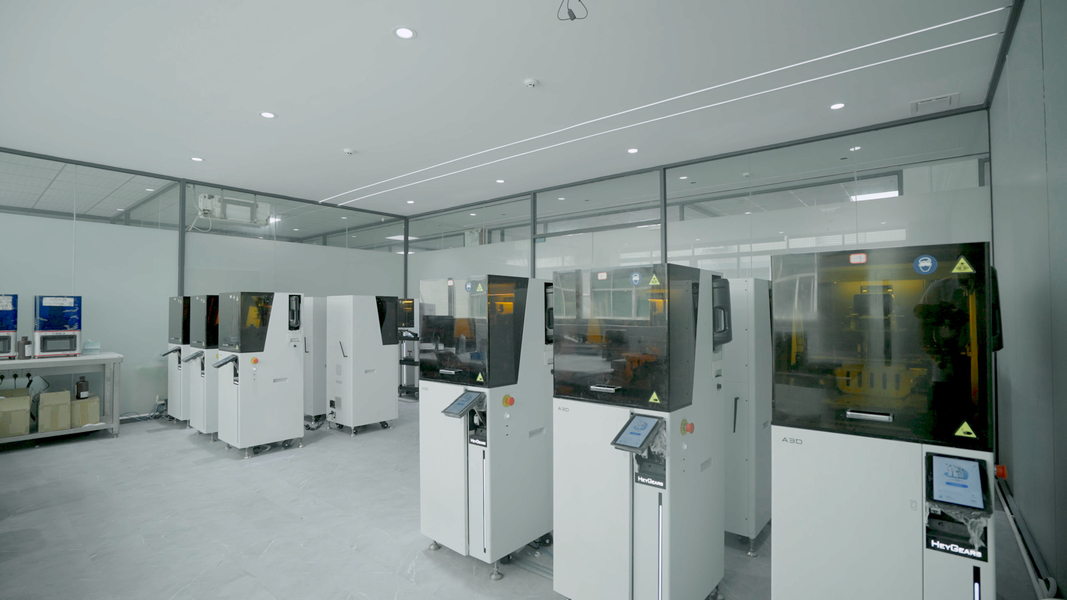 League Dental Laboratory